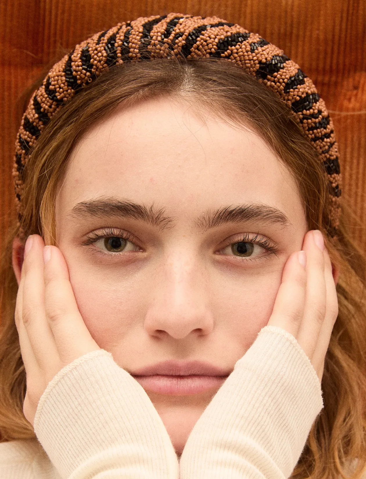 Tigarea Wide Beaded Hairbrace - Hårbånd