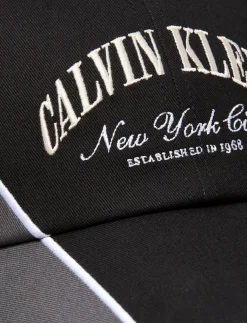 TWO TONE SEASONAL GRAPHIC CAP - Kasketter