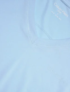 VADA V-NECK RELAXED TEE - T-Shirts