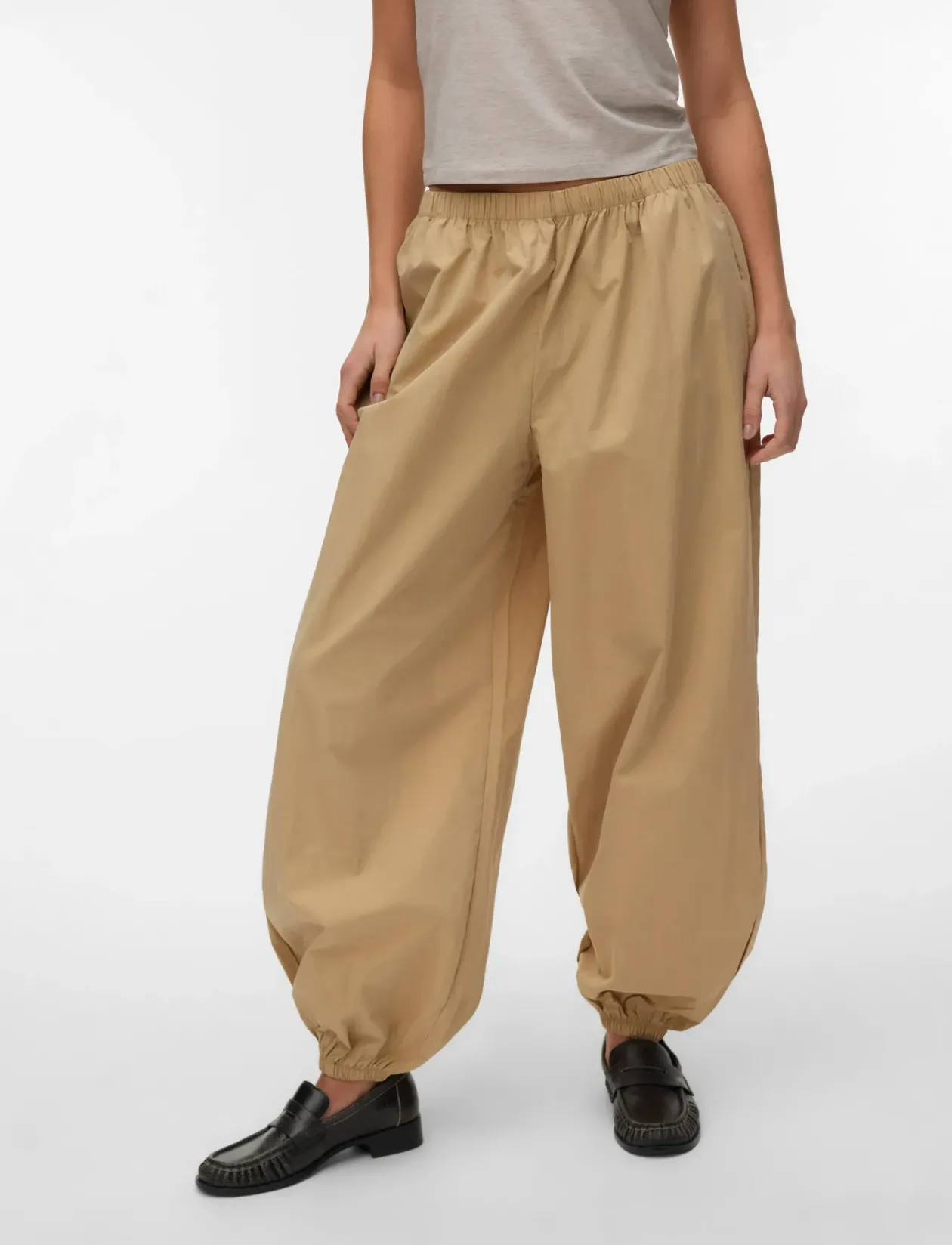 VMJOSE MW BALLOON PANTS - Bukser med brede ben