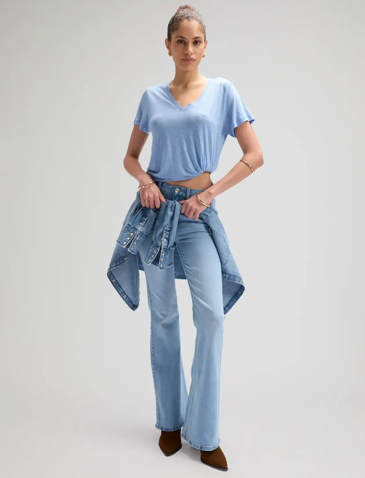V NECK TEE - T-shirts