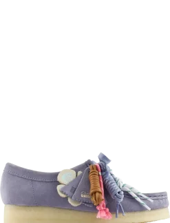 Wallabee. D - Loafers