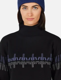 W PATTERNED TN SWEATER - Strik